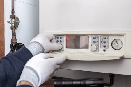 Entretien annuel d'une chaudière gaz par l'artisan