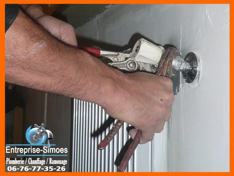 Intervention sur le raccord d'un radiateur